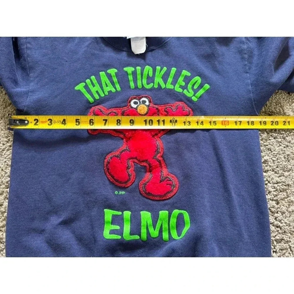 Vintage 90s Sesame Street That Tickles! Elmo Sweatshirt Blue Unisex Youth Large - Picture 7 of 9
